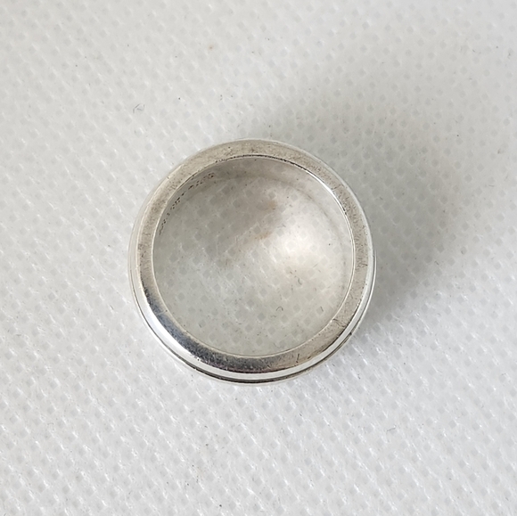 Tiffany & Co Sterling Silver Atlas Groove Ring Band Size 5.5 - Picture 5 of 7